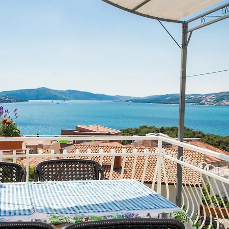 Guest house Stil-vila Trogir
